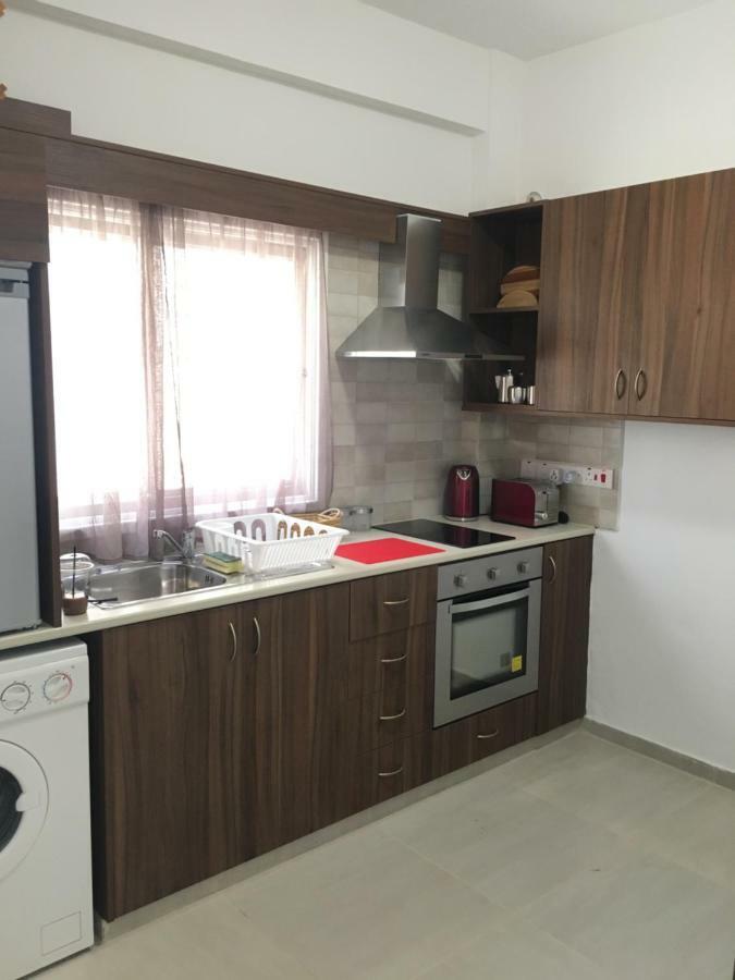 Larnaca Beach Apartment 44 エクステリア 写真