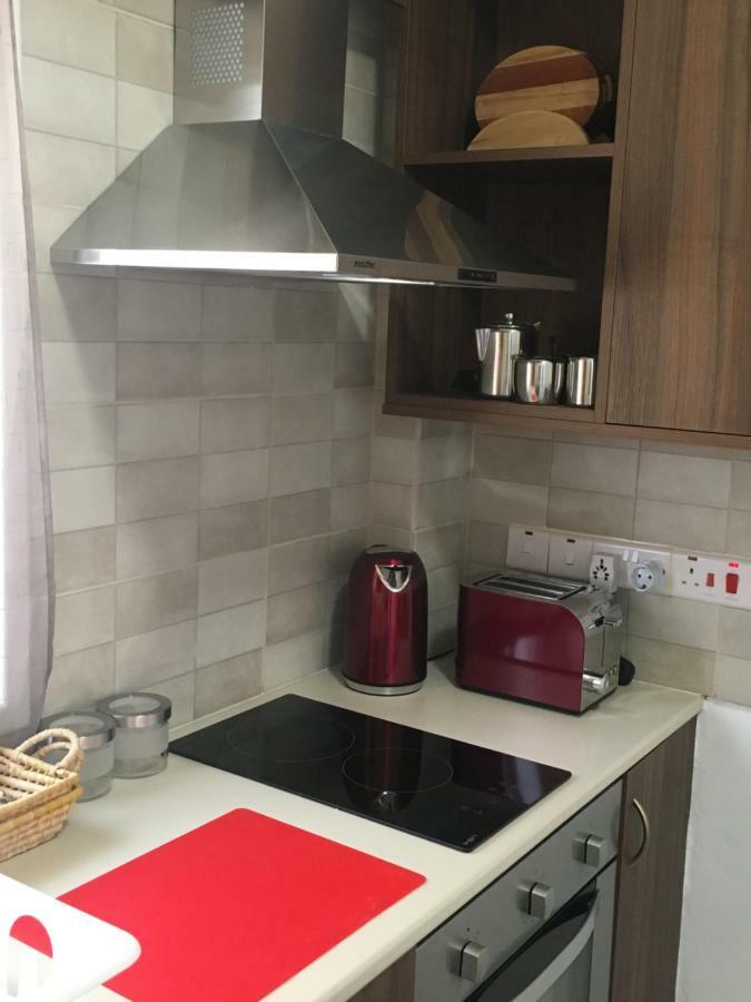 Larnaca Beach Apartment 44 エクステリア 写真